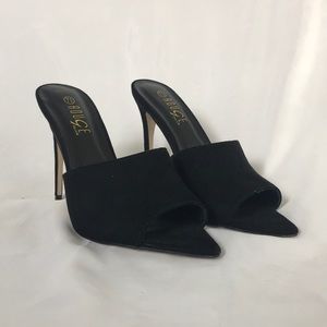 Black Mules